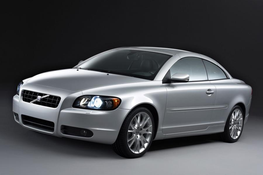  Volvo C70 T5 2005 года  (фото 93 из 93)